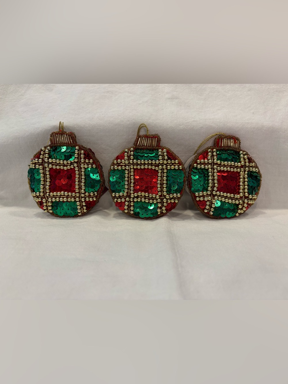 3 Enchanted Forest Ornaments NWT Soft Flat Beaded Christmas Tree Balls 2002